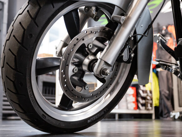 2012 Harley-Davidson Dyna Switchback, серый, 1150000 рублей - вид 33