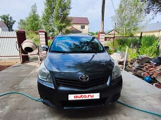 2012 Toyota Verso I, серый, 1050000 рублей, вид 2