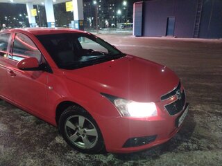 2009 Chevrolet Cruze I, красный, 650000 рублей, вид 4