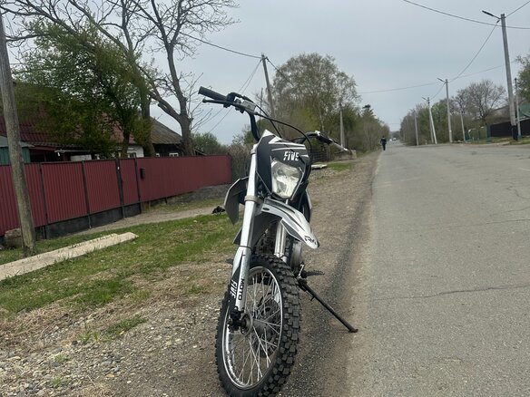 2024 Regulmoto Five 125, серебристый, 45000 рублей