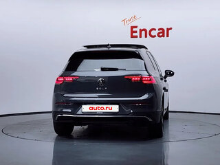 2023 Volkswagen Golf VIII, серый, 2220213 рублей, вид 4