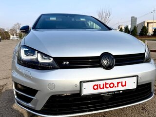 2016 Volkswagen Golf R VII, серебристый, 3300000 рублей, вид 3