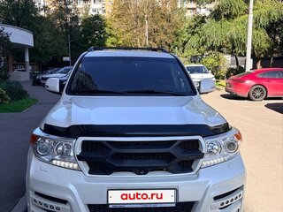 2014 Toyota Land Cruiser 200 Series Рестайлинг 1, белый, 4160000 рублей, вид 3