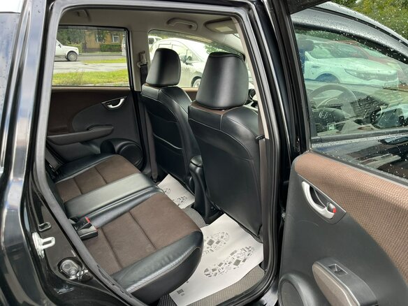 2013 Honda Fit Shuttle I, чёрный, 929000 рублей - вид 13