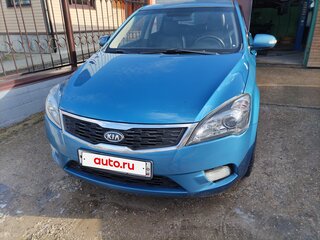2011 Kia Ceed I Рестайлинг, синий, 850000 рублей, вид 2