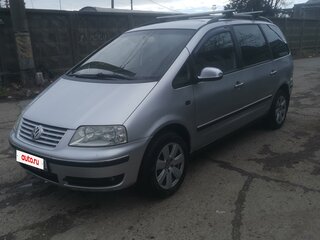 2005 Volkswagen Sharan I Рестайлинг 2, белый, 750000 рублей, вид 1