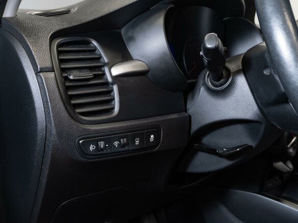 2019 Kia Rio IV, серый, 1520000 рублей - вид 19