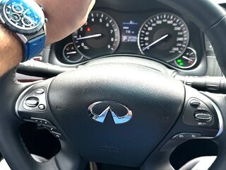 2012 Infiniti M37 IV, белый, 1800000 рублей, вид 1