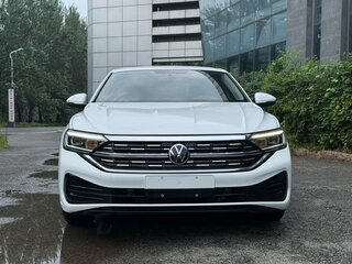 2022 Volkswagen Sagitar III Рестайлинг, белый, 1529000 рублей, вид 2