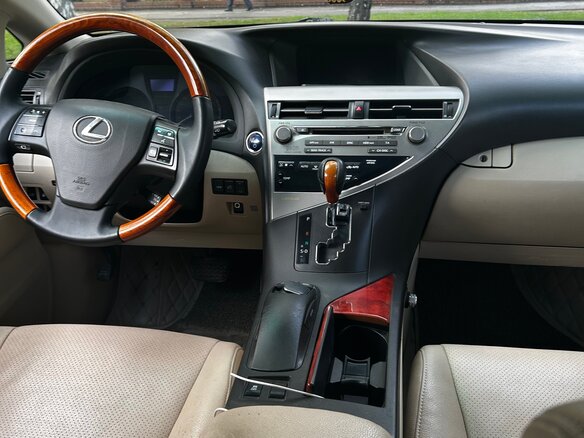 2010 Lexus RX 450h III, серый, 1950000 рублей - вид 8