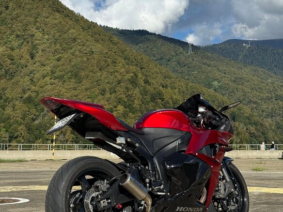 2008 Honda CBR 600RR, красный, 430000 рублей - вид 3