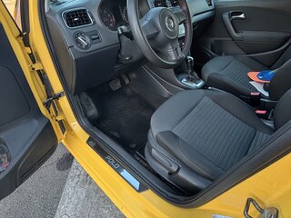 2011 Volkswagen Polo V, бежевый, 820000 рублей, вид 5