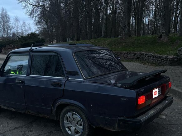 2004 Lada (ВАЗ) 2107, фиолетовый, 160000 рублей - вид 7