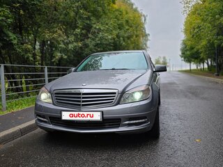 2010 Mercedes-Benz C-Класс 180 BlueEFFICIENCY III (W204), серый, 800000 рублей, вид 2