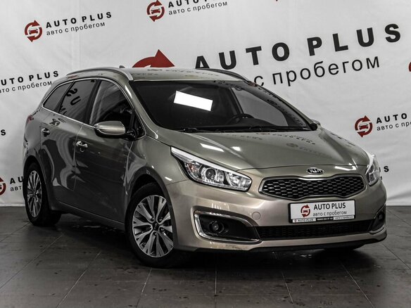 2017 Kia Ceed II Рестайлинг, серебристый