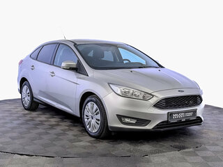 2016 Ford Focus III Рестайлинг, серебристый, 1170000 рублей, вид 3