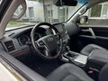 2019 Toyota Land Cruiser 200 Series Рестайлинг 2, белый, 9500000 рублей - вид 9