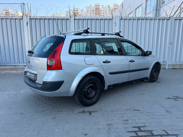 2007 Renault Megane II Рестайлинг, серебристый, 375000 рублей - вид 6