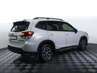 2018 Subaru Forester V, белый, 2496000 рублей, вид 5