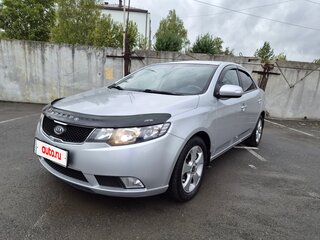 2009 Kia Cerato 4-speed II, серебристый, 700000 рублей, вид 1