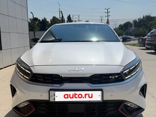 2021 Kia K3 II Рестайлинг, белый, 2900000 рублей, вид 3