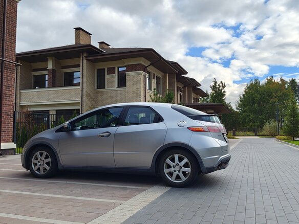 2008 Honda Civic VIII, серебристый, 630000 рублей - вид 6