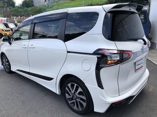 2020 Toyota Sienta II Рестайлинг, белый, 1200000 рублей, вид 5