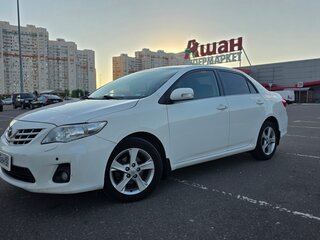 2011 Toyota Corolla X (E140, E150) Рестайлинг, белый, 910000 рублей, вид 2