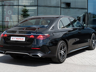 2026 Mercedes-Benz E-Класс 300 VI (W214, S214), чёрный, 9495000 рублей, вид 4