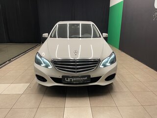 2015 Mercedes-Benz E-Класс 200 IV (W212, S212, C207) Рестайлинг, белый, 2100000 рублей, вид 2