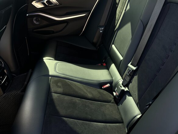 2020 BMW 3 серии 320i VII (G2x), белый, 4000000 рублей - вид 18