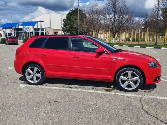2007 Audi A3 II (8P) Рестайлинг 1, красный, 850000 рублей - вид 3