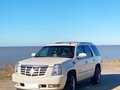 2008 Cadillac Escalade III, белый, 1350000 рублей
