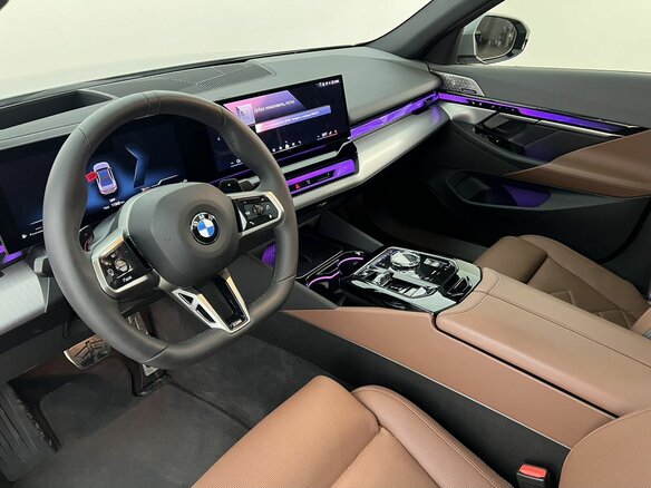 2025 BMW 5 серии 530i xDrive VIII (G60/G61/G68), серый - вид 17