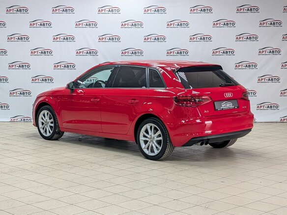 2014 Audi A3 III (8V), красный - вид 3