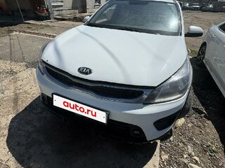 2019 Kia Rio X-Line IV, белый, 834200 рублей, вид 2