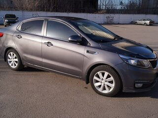 2016 Kia Rio III Рестайлинг, серый, 1000000 рублей, вид 1