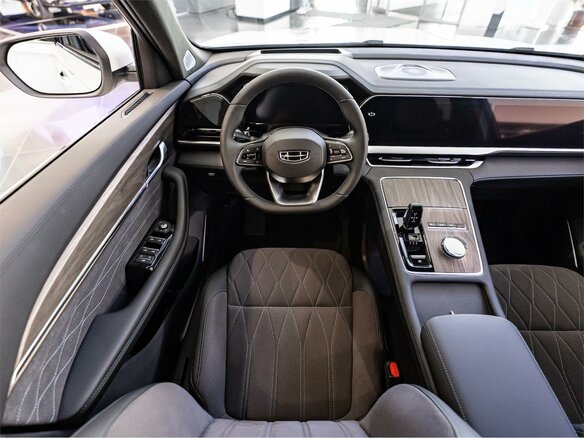 2026 Geely Monjaro I Рестайлинг, белый, 5012716 рублей - вид 12