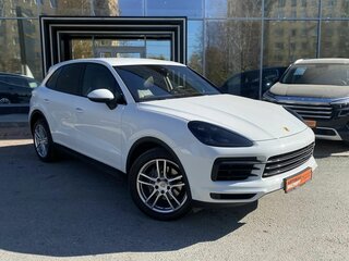 2020 Porsche Cayenne III, белый, 7500000 рублей, вид 3