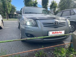 2008 Toyota Avensis II Рестайлинг, серебристый, 790000 рублей, вид 1