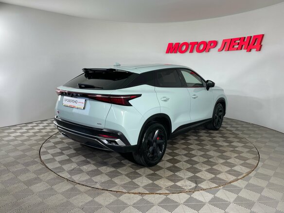 2023 Omoda C5 I, серый, 1870000 рублей - вид 4