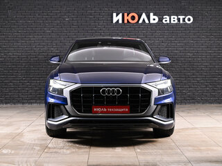 2018 Audi Q8 55 TFSI I (4M), синий, 5450000 рублей, вид 2