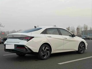 2023 Hyundai Elantra VII (CN7) Рестайлинг, белый, 1491000 рублей, вид 3