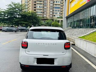 2026 Leapmotor A10 39.8 kWh, белый, 1850002 рублей, вид 3