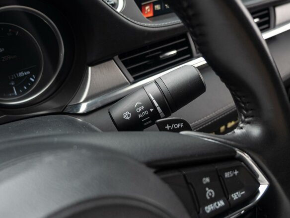 2019 Mazda 6 III (GJ) Рестайлинг 2, белый, 2390000 рублей - вид 20
