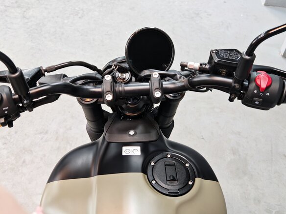 2026 Royal Enfield Guerrilla 450, зелёный, 559000 рублей - вид 15