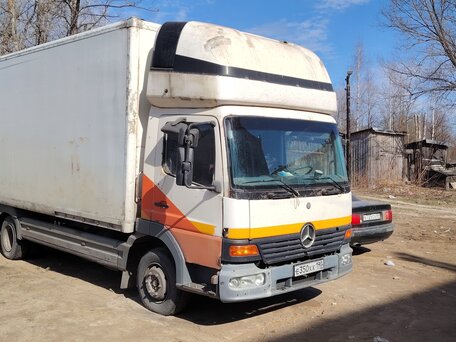 1998 Mercedes-Benz Atego, белый, 830000 рублей, вид 1