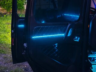 2001 Mercedes-Benz G-Класс 500 II (W463), чёрный, 2100000 рублей, вид 5