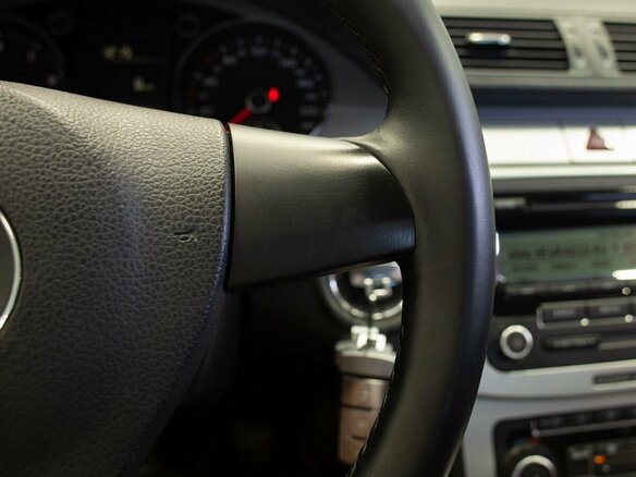 2010 Volkswagen Passat B6, серебристый, 820000 рублей - вид 24