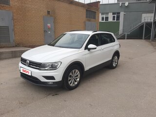 2018 Volkswagen Tiguan II, белый, 2100000 рублей, вид 1